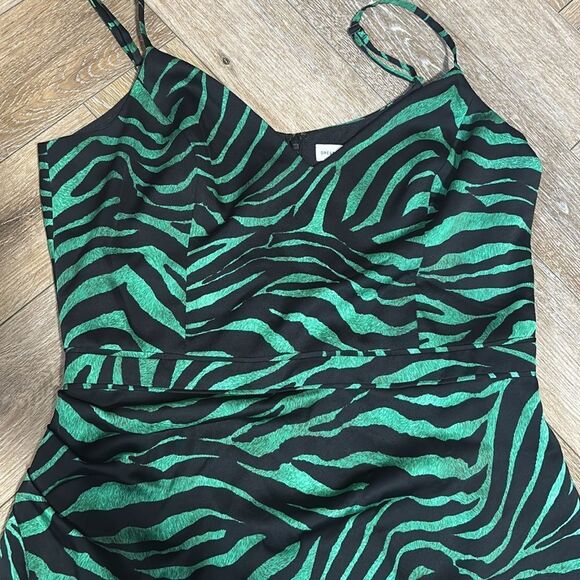 Dress the Population Briella Sleeveless Minidress - Picture 3 of 7